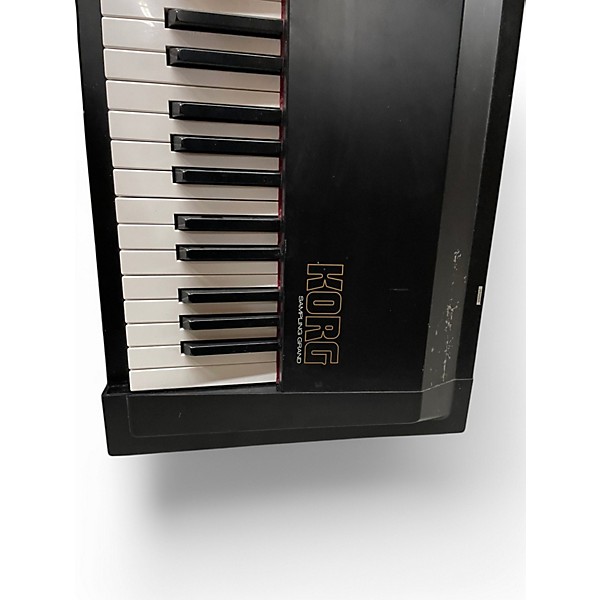 Used KORG SG-1D Stage Piano