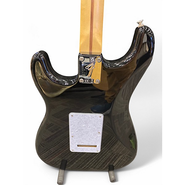 Used Fender STRATOCASTER Black and White Solid Body Electric Guitar