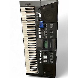 Used Yamaha E423 Keyboard Workstation