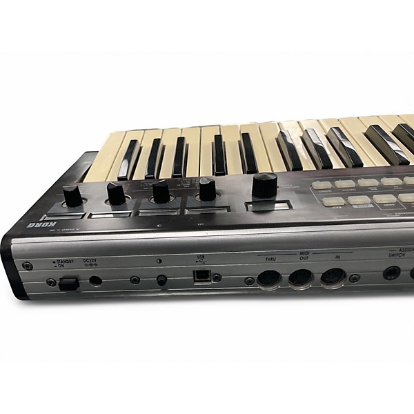 Used KORG R3 37 Key Synthesizer