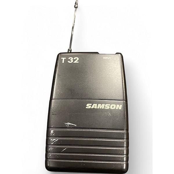 Used Samson R32M UHF SYNTH 32 Wireless System