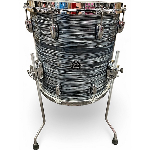 Used Gretsch Drums 4 Piece Renown Silver Oyster Pearl Drum Kit