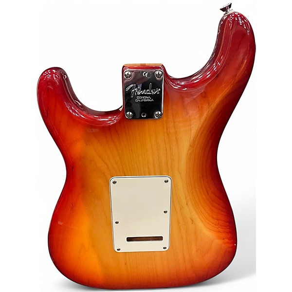 Used 2005 Fender American Standard Stratocaster HSS Sienna Sunburst Solid Body Electric Guitar
