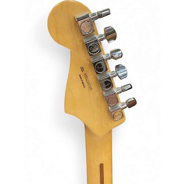 Used 2020s Fender Player Stratocaster 2 Color Sunburst Solid Body Electric Guitar