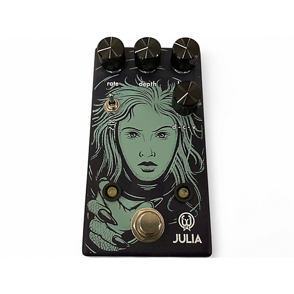 Used Walrus Audio Julia Analog Chorus Effect Pedal