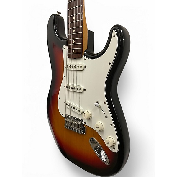 Vintage 1986 Fender 1960 VINTAGE STRAT 3 Color Sunburst Solid Body Electric Guitar