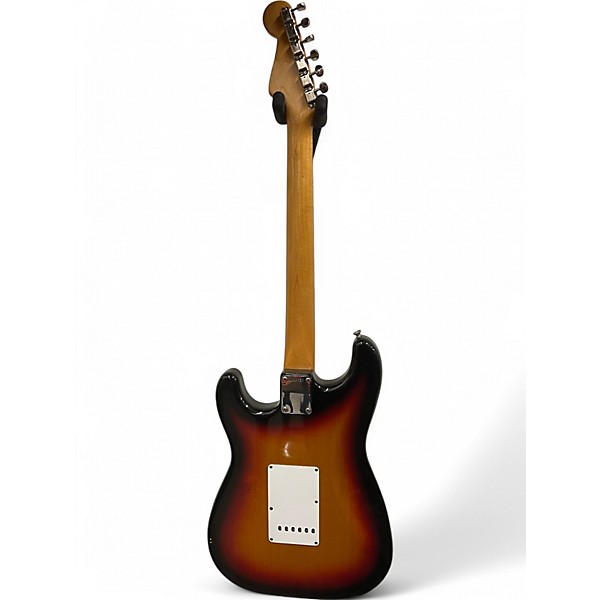 Vintage 1986 Fender 1960 VINTAGE STRAT 3 Color Sunburst Solid Body Electric Guitar