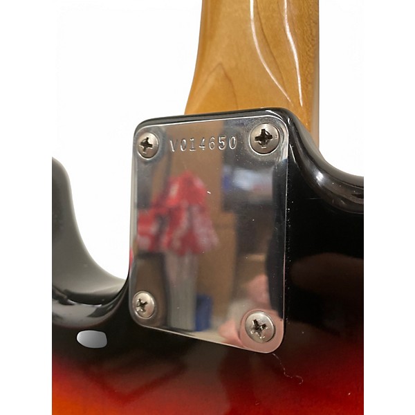 Vintage 1986 Fender 1960 VINTAGE STRAT 3 Color Sunburst Solid Body Electric Guitar