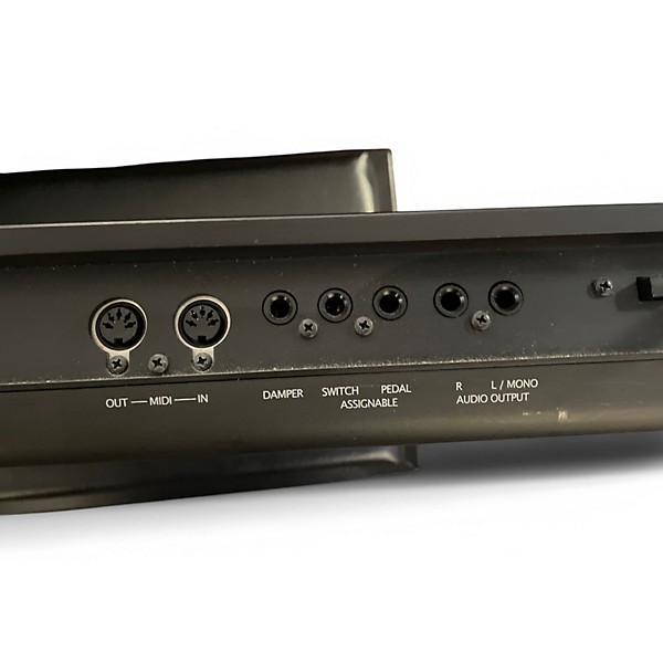 Used KORG Krome 61 Key Keyboard Workstation