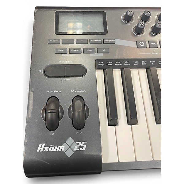 Used M-Audio Axiom 25 Key MIDI Controller