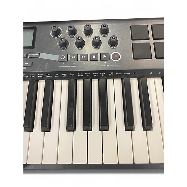 Used M-Audio Axiom 25 Key MIDI Controller