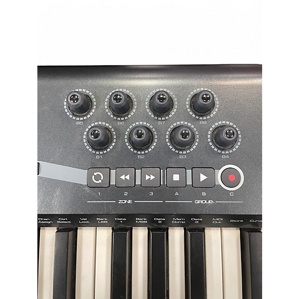 Used M-Audio Axiom 25 Key MIDI Controller