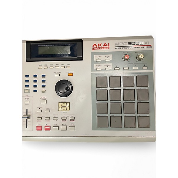 Used Akai Professional MPC2000XL Production Controller