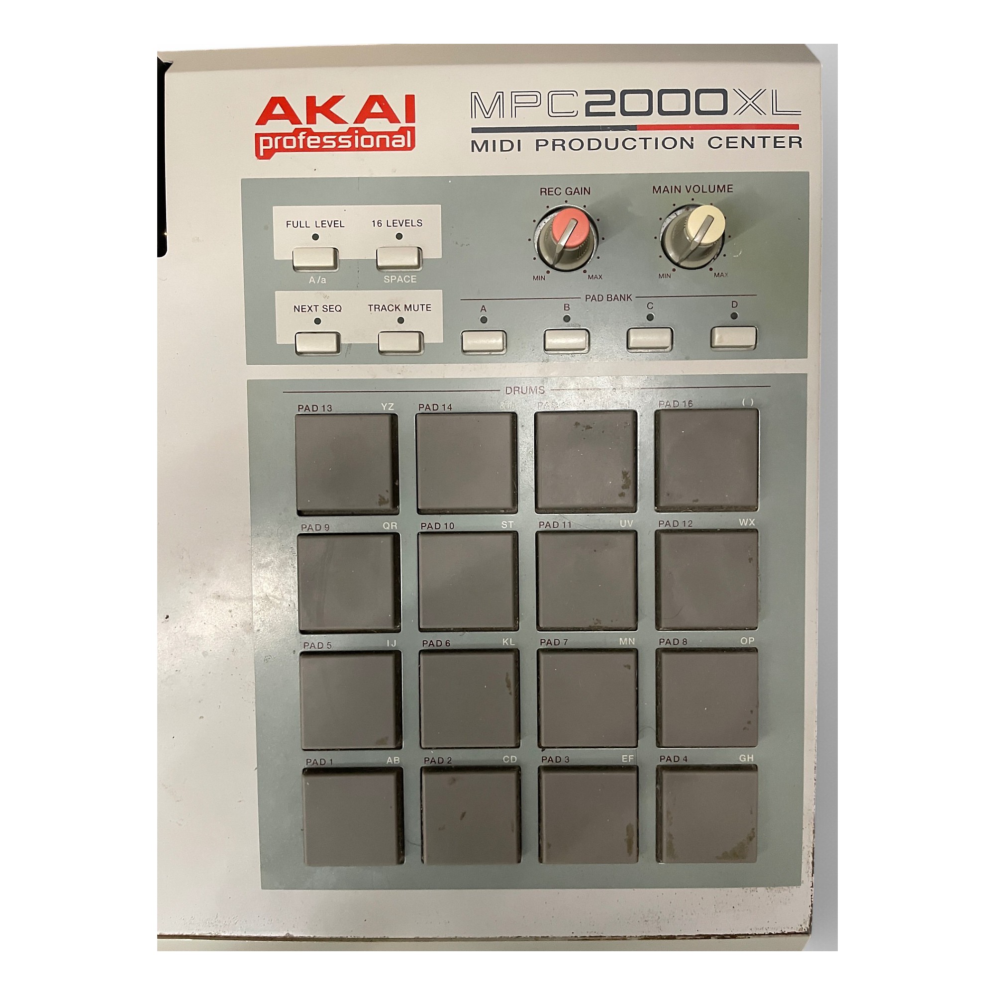 DJ機材 AKAI MPC2000XL Akai MPC2000XL | Deep Signal Studios