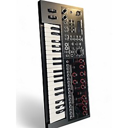 Used Roland JDXi Synthesizer