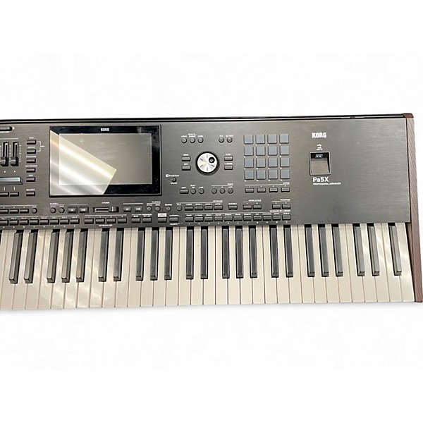 Used KORG pa5x 76 Keyboard Workstation