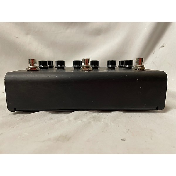 Used Amplitube ToneX Effect Processor