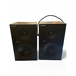 Used Mackie HR824 Pair Powered Monitor