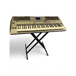 Used Yamaha psrs670 Arranger Keyboard