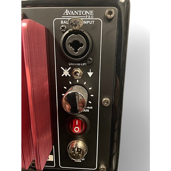 Used Avantone mixcube Powered Monitor