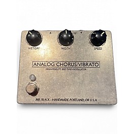Used Mr Black ANALOG CHORUS/VIBRATO Effect Pedal