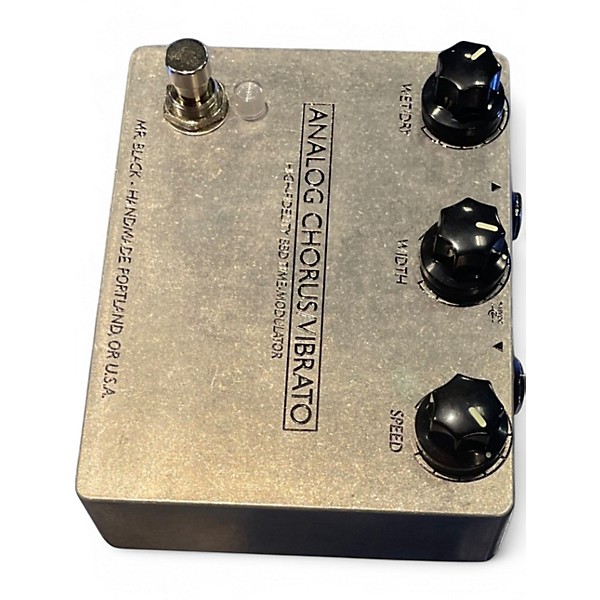 Used Mr Black ANALOG CHORUS/VIBRATO Effect Pedal