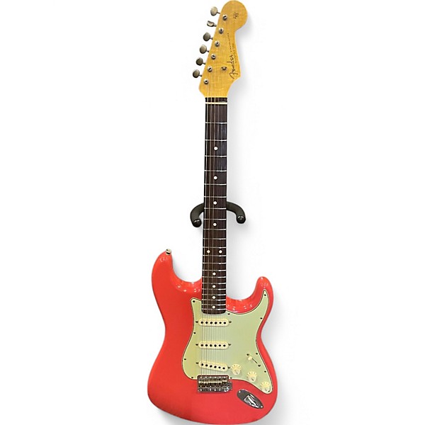 Used 2023 Fender Willcutt True '62 Stratocaster Fiesta Red Solid Body Electric Guitar