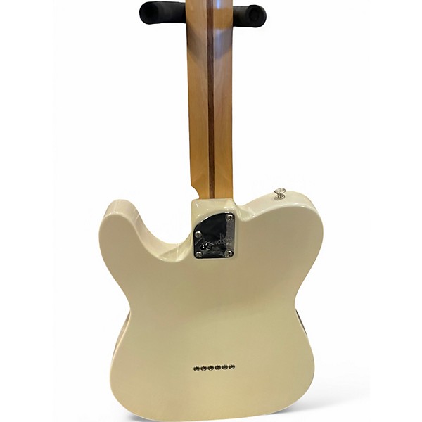 Used Fender Deluxe Nashville Telecaster White Solid Body Electric Guitar