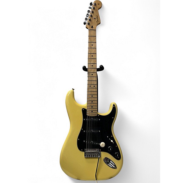 Used Fender Player Stratocaster Cream Solid Body Electric Guitar
