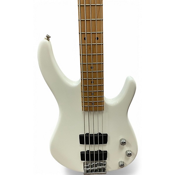 Used Peavey FOUNDATION 5 White Electric Bass Guitar