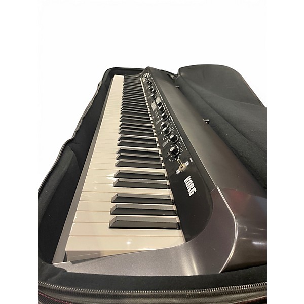 Used KORG SV188 88 Key Stage Piano