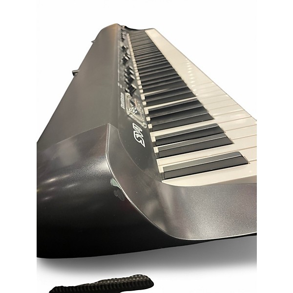Used KORG SV188 88 Key Stage Piano