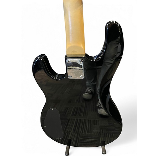 Used Hamer SLAMMER Black and White Electric Bass Guitar