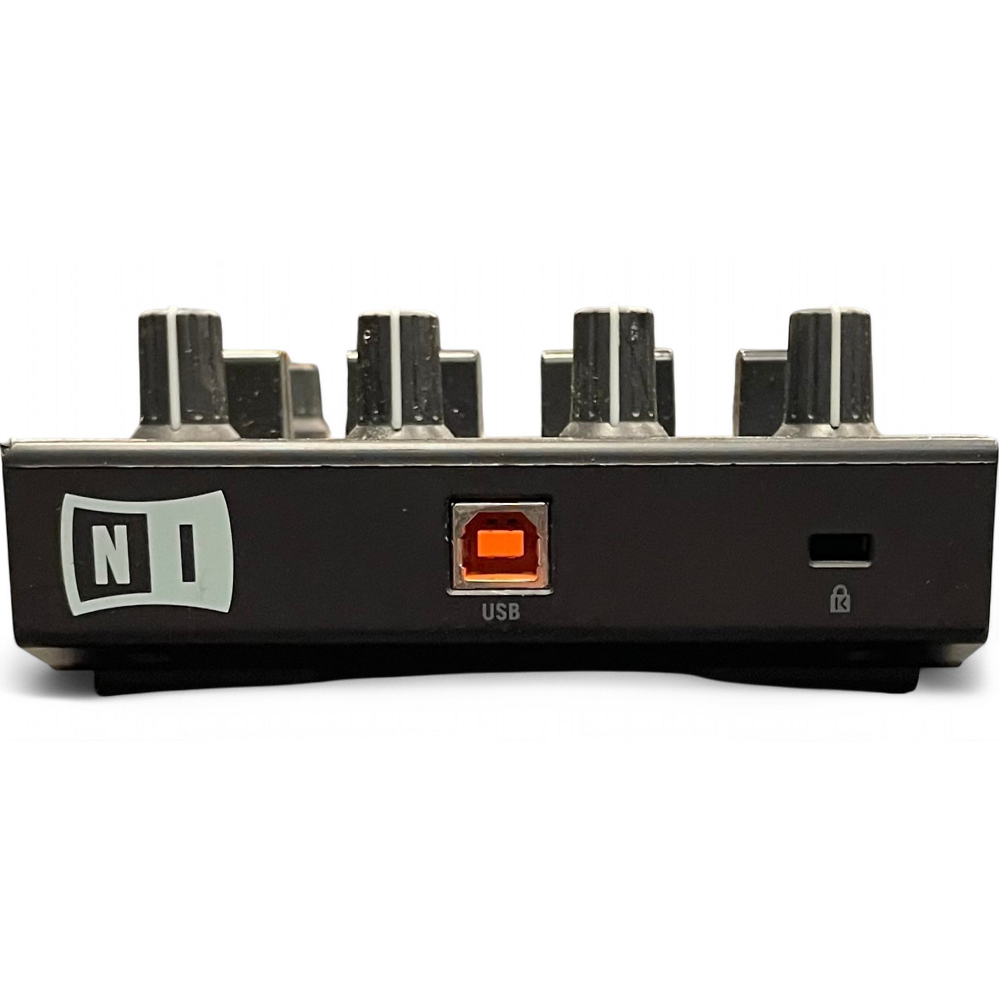 Used Native Instruments Used Native Instruments TRAKTOR Used Native Instruments Used Native Instruments TRAKTOR