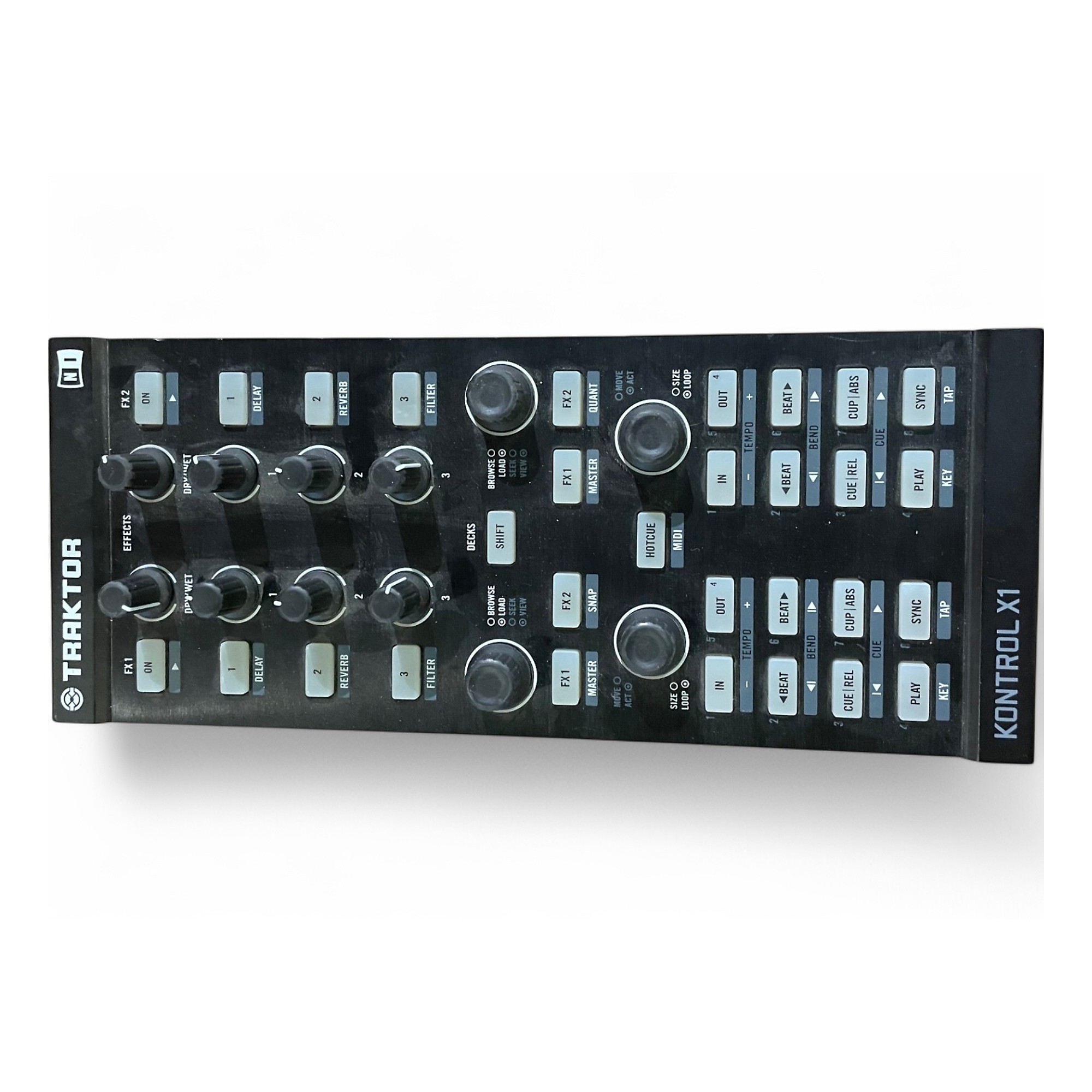 DTM・DAW traktor kontrol x1 Native Instruments Traktor Kontrol X1 DJ Controller