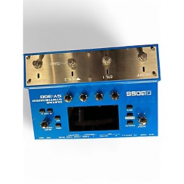 Used BOSS SY300 Guitar Synthesizer Effect Pedal