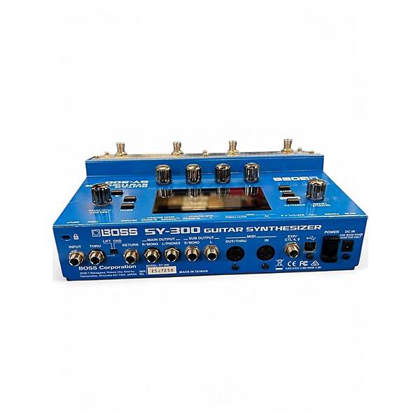 Used BOSS SY300 Guitar Synthesizer Effect Pedal