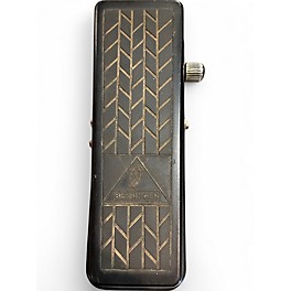Used Behringer HB01 Hellbabe Optical Wah Effect Pedal