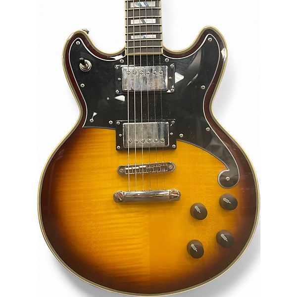 Used D'Angelico DELUXE BRIGHTON 2 Color Sunburst Solid Body Electric Guitar