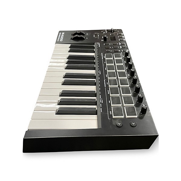 Used M-Audio Oxygen Pro 25 MIDI Controller