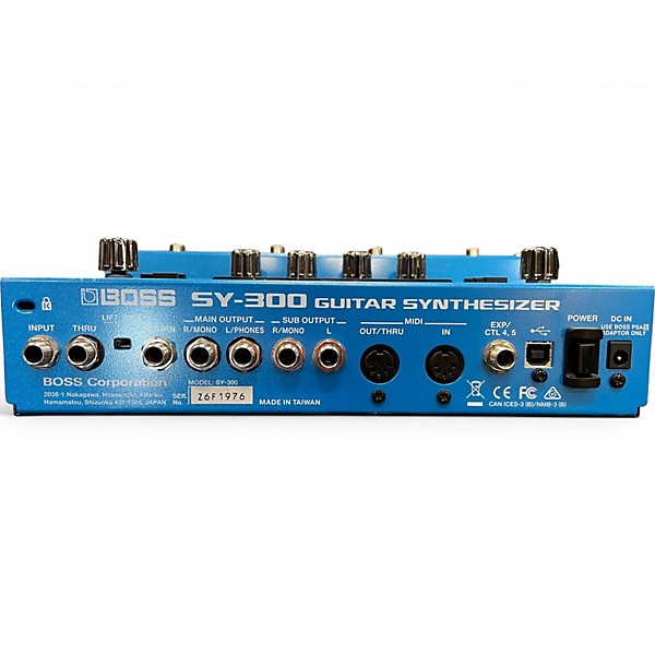 Used BOSS SY300 Guitar Synthesizer Effect Pedal