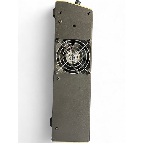 Used Eden WT405 Time Traveler Bass Amp Head