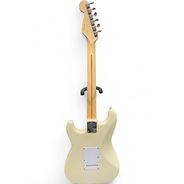Vintage 1998 Fender Eric Clapton Stratocaster White Solid Body Electric Guitar