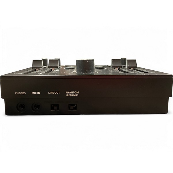Used Roland VT-4 Audio Interface