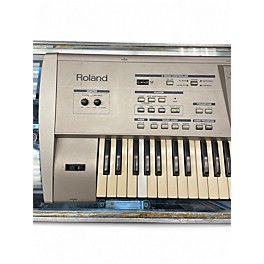 Used Roland DisCover 5 Keyboard Workstation
