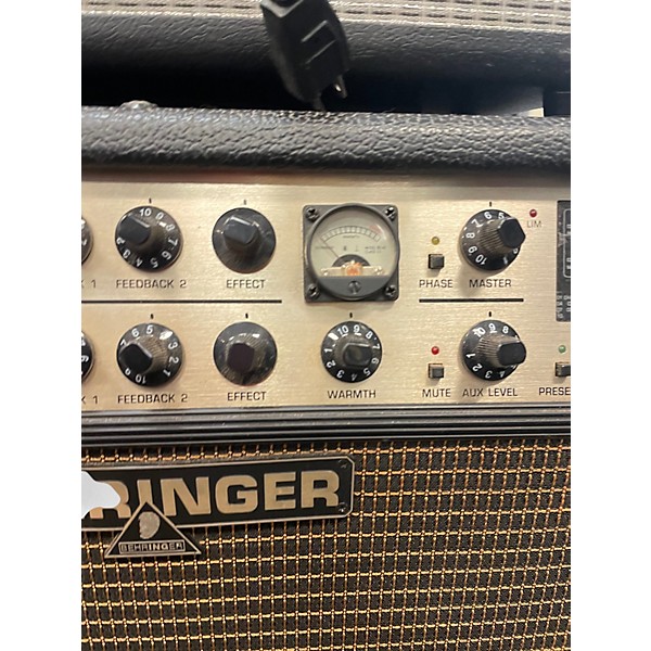 Used Behringer ULTRCOUSTIC ACX1000 Acoustic Guitar Combo Amp