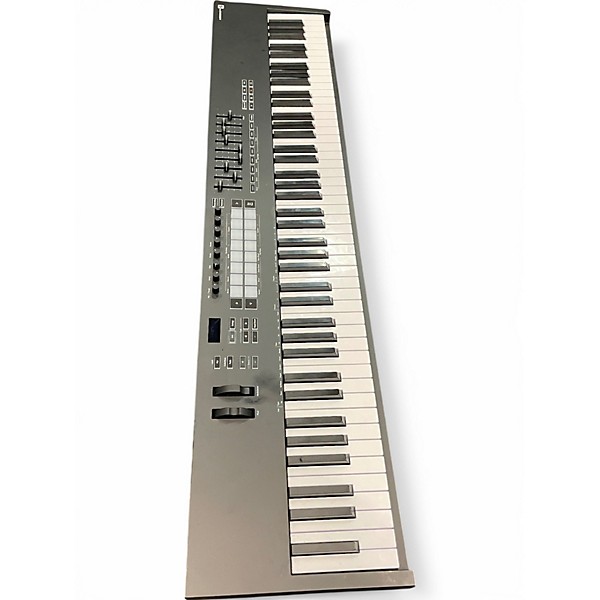 Used Novation LAUNCHKEY 88 MKIII MIDI Controller