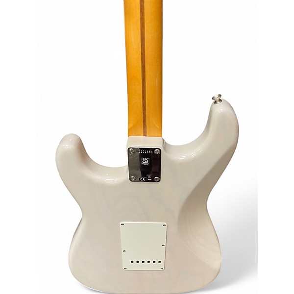 Used Fender American Original 50s Stratocaster Alpine White Solid Body Electric Guitar