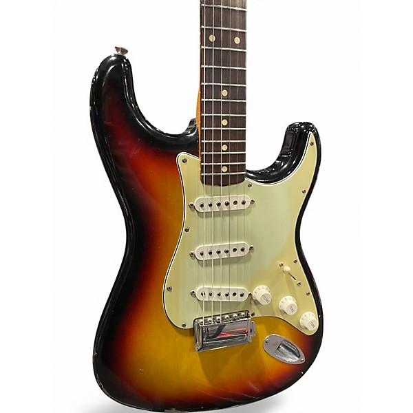 Used 2002 Fender 1960S Relic Stratocaster 2 Color Sunburst Solid Body Electric Guitar