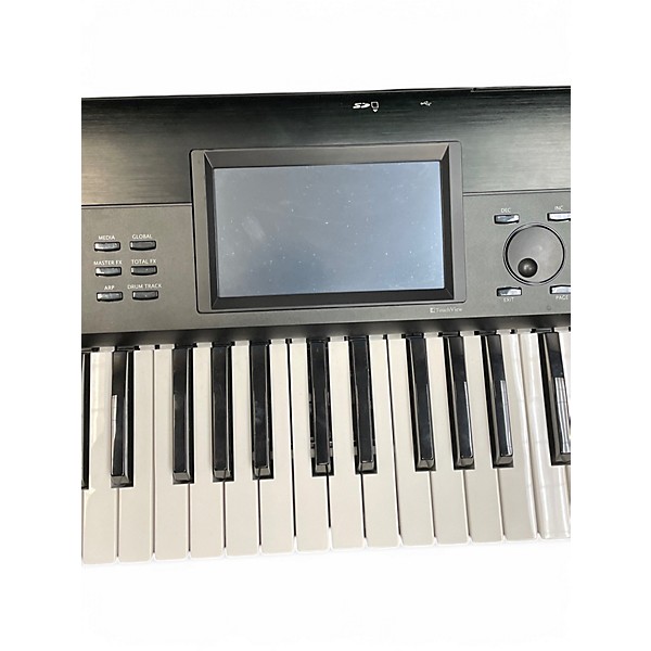 Used KORG Krome 61 Key Keyboard Workstation